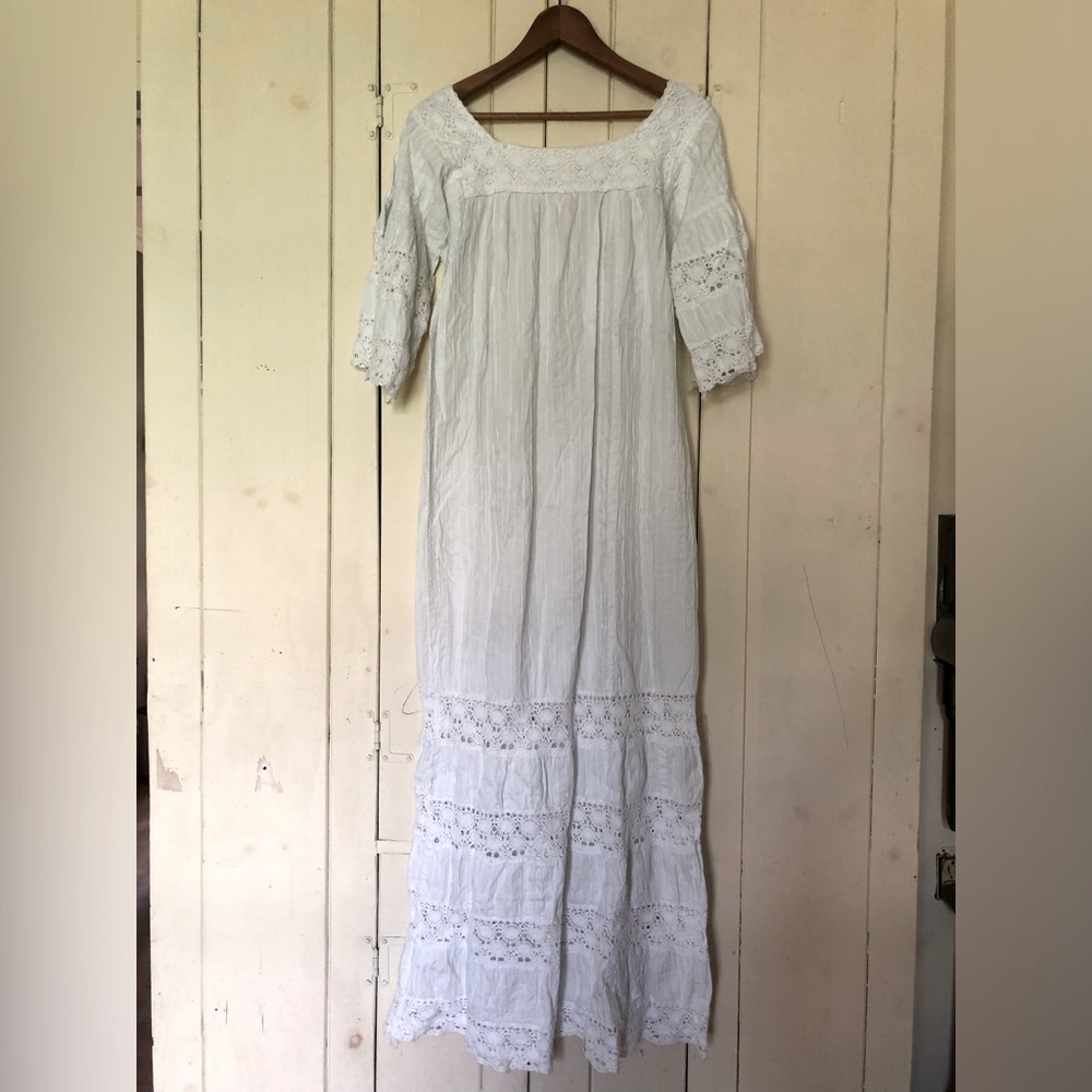 Vintage Cream Lace Maxi Dress